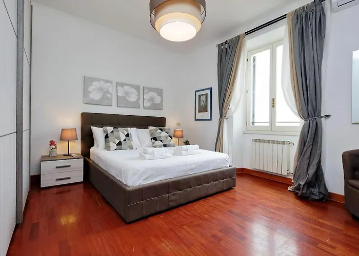 Colosseo Sunset Apartment