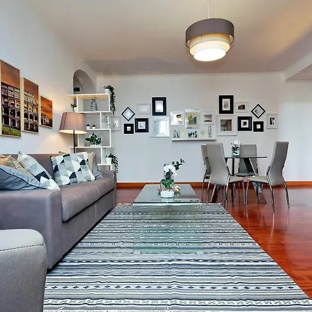 Colosseo Sunset Apartment *