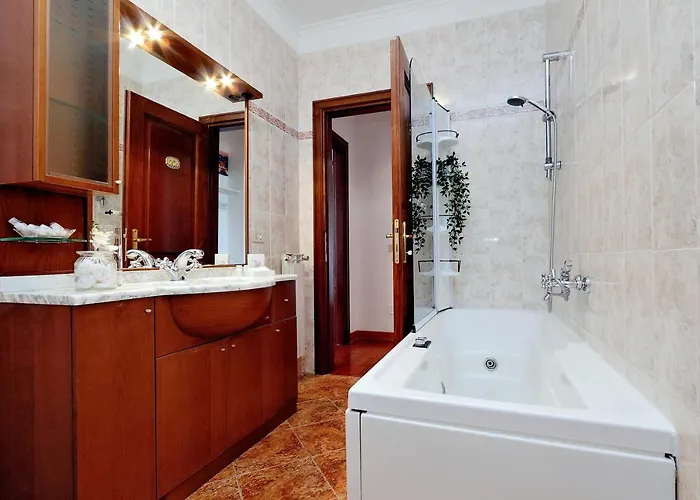 Colosseo Sunset Apartment *